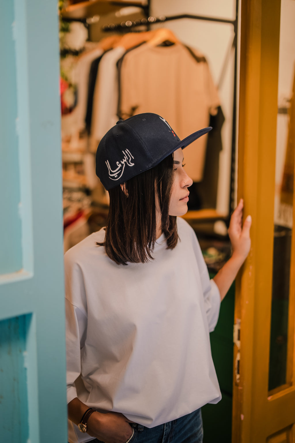 قبعة الراس عالي ( snapback)
